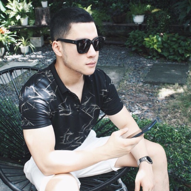 Áo polo sấm sét vàng