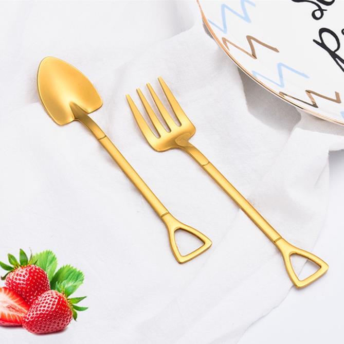 Bộ thìa dĩa hình xẻng inox mạ vàng, bạc độc đáo Z16