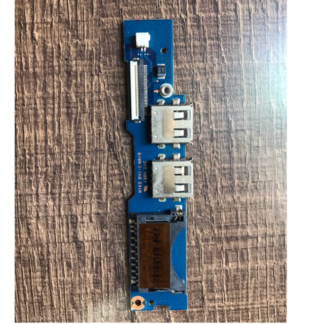 Board cổng usb laptop samsung Np530 Np540