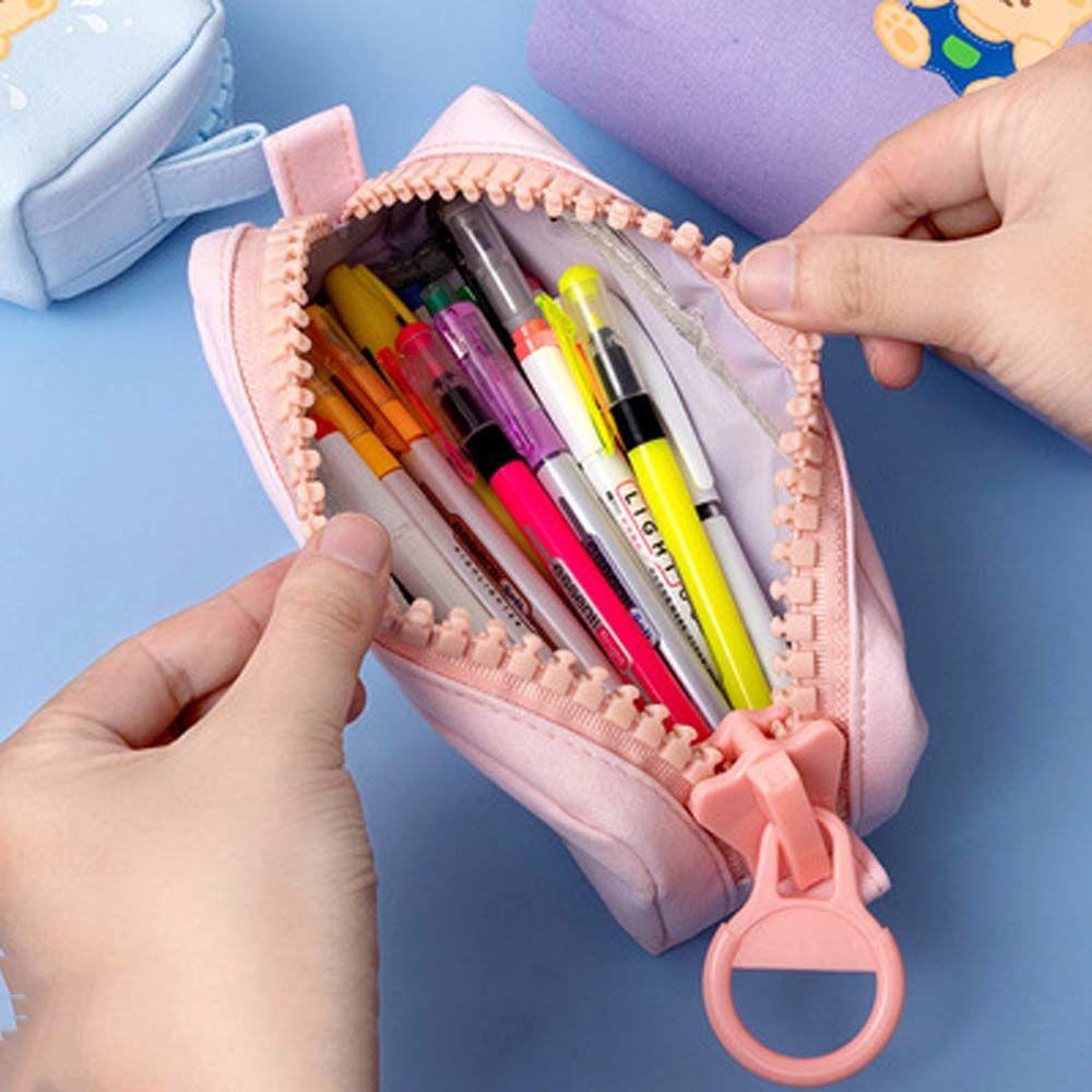 Túi Đựng Bút Bằng Vải Canvas Họa Tiết Gấu Hoạt Hình Đáng Yêu Có Khóa Kéo Giá Đỡ