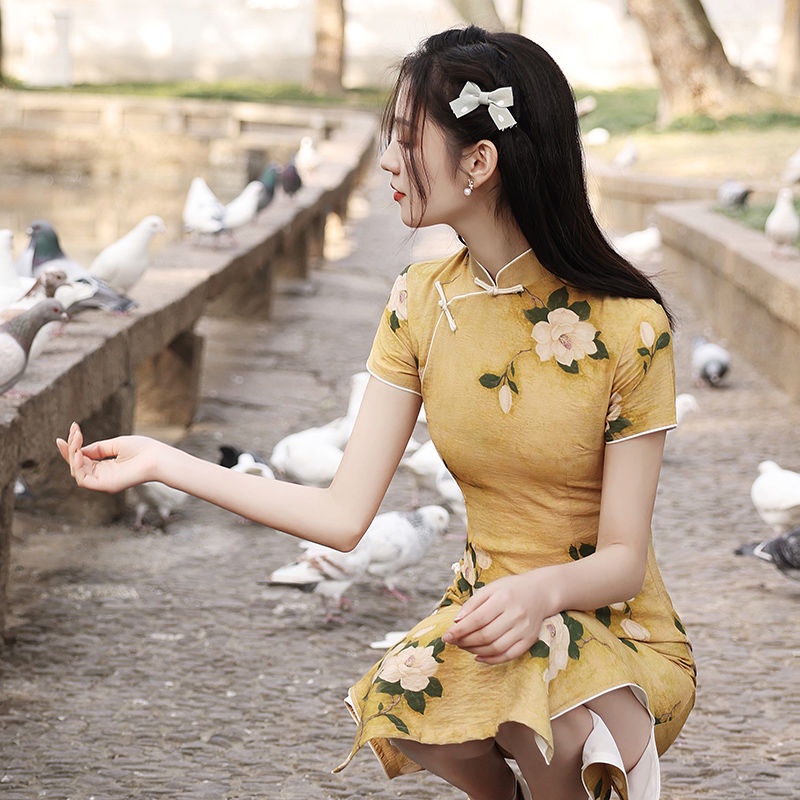 Sườn Xám Cách Tân Dáng Dài Vải Voan Màu Vàng Thời Trang Mùa Hè 2022 Mới Chất Lượng Cao
