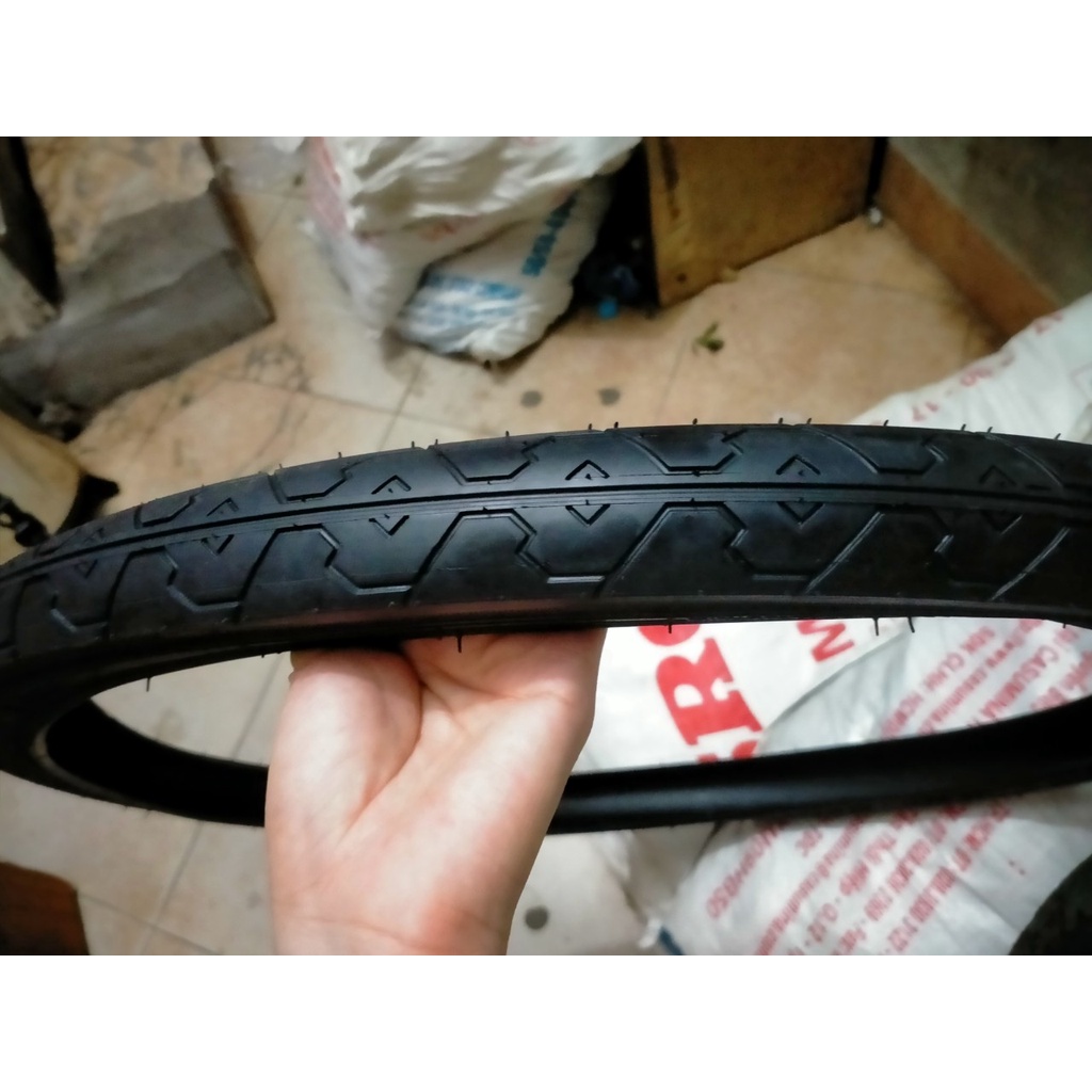 VỎ  XE ĐẠP SAO VÀNG 24x1.75