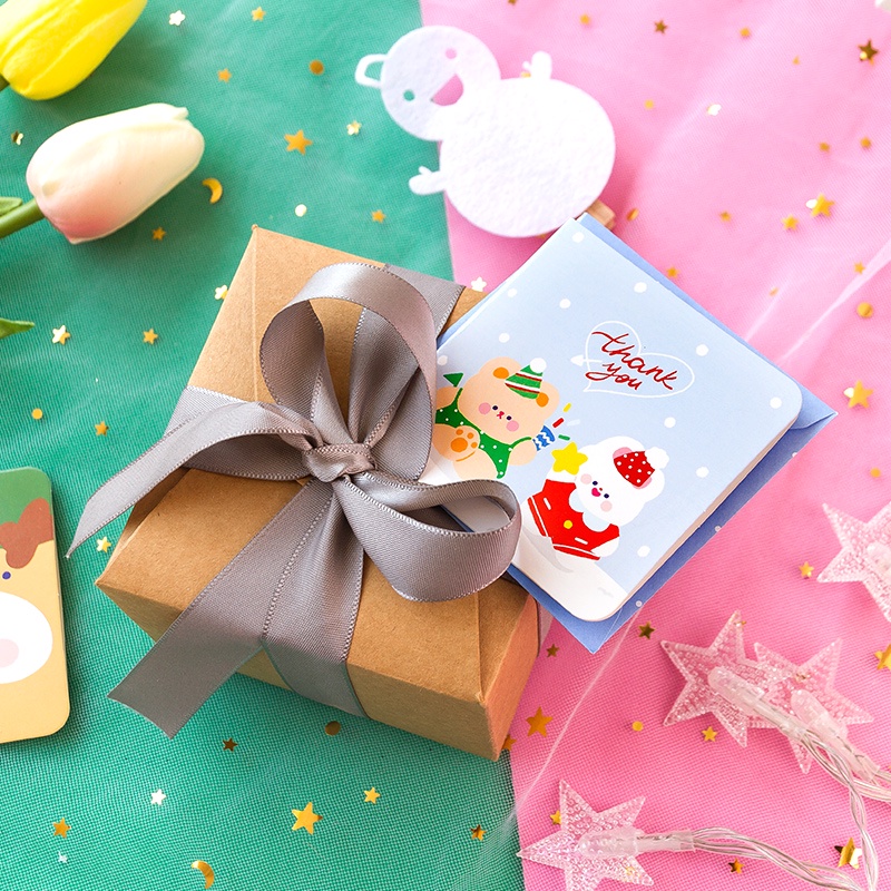1 xấp giấy ghi chú hình hoa giáng sinh