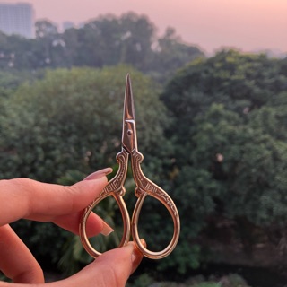 Kéo cắt Phom Móng giả