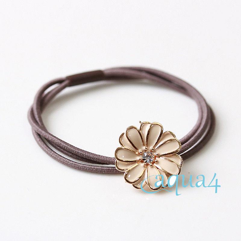 ANANA-Hair Ties for Women, Elastic Hair Rope with Alloy Daisy/Bee Decor, Ponytail Hair Holder Bracelet for Girls, Teens, Apricot