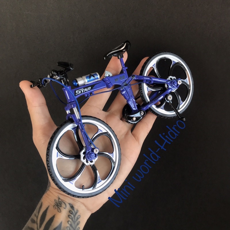 Mô hình xe đạp mini bằng sắt dùng cho búp bê BJD tỉ lệ 1/8, Baboliy