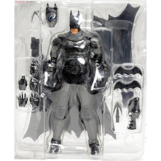 Mô hình Batman SHF Bandai