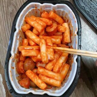 Tokbokki tự sôi