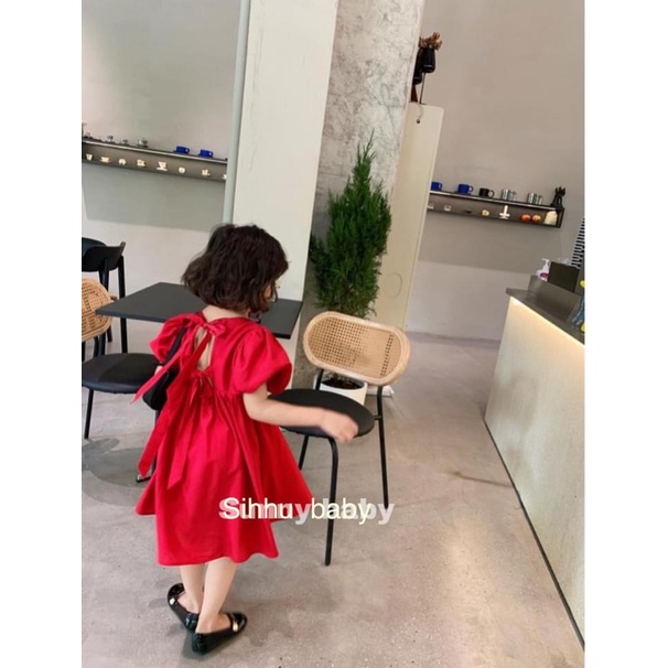 Váy bé gái tay phồng