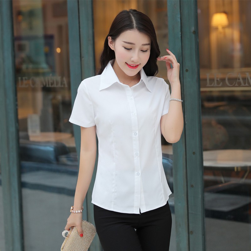 Áo sơ mi cộc tay Dễ phối hợp với các loại chân váy hoặc quần thời trang các loại