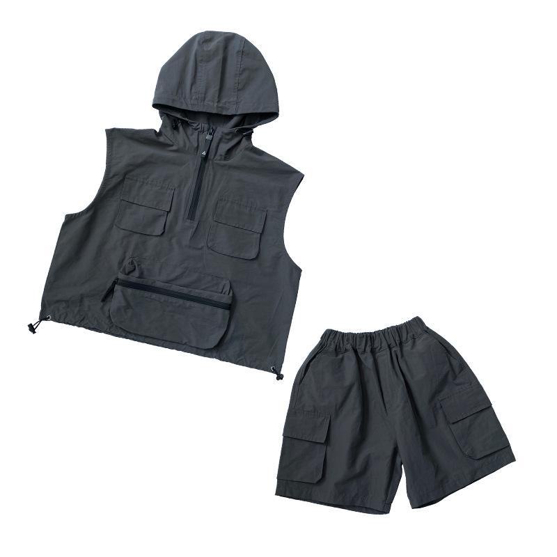 Set Áo Thun Ngắn Tay Có Mũ + Quần Yếm Thời Trang Cho Bé Trai