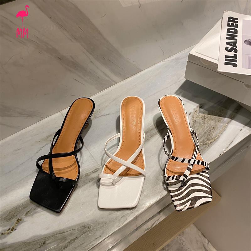 Dép Nữ Xỏ Ngón Họa Tiết Ngựa Vằn Thời Trang Hàn Quốc 2021 | BigBuy360 - bigbuy360.vn