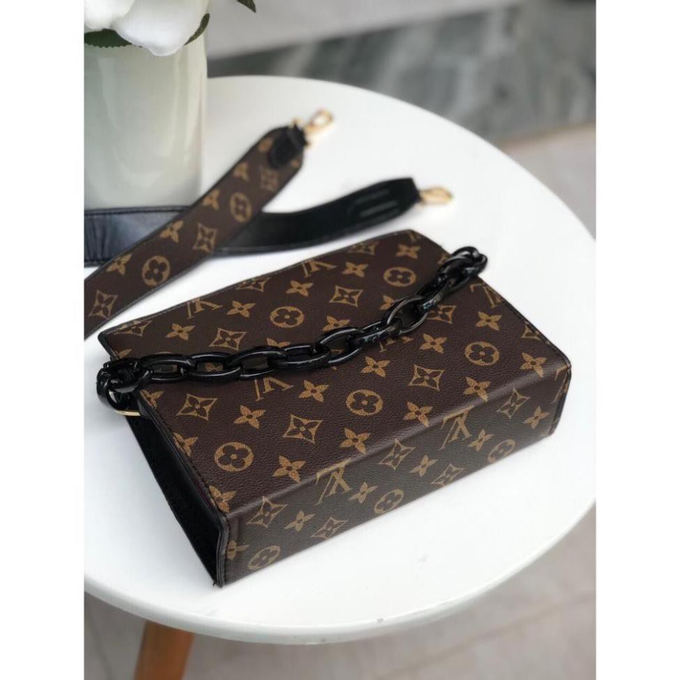 Túi Xách Nữ - Túi Đeo Chéo Clutch Phối Dây Xích Đen To - LP FASHION | BigBuy360 - bigbuy360.vn