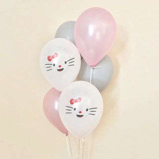 Bóng trái tim in hình Hello Kitty