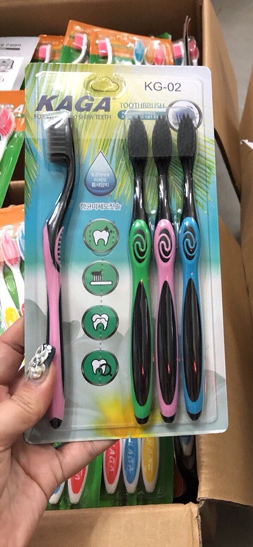 COMBO SET 4 BÀN CHẢI THAN TRE