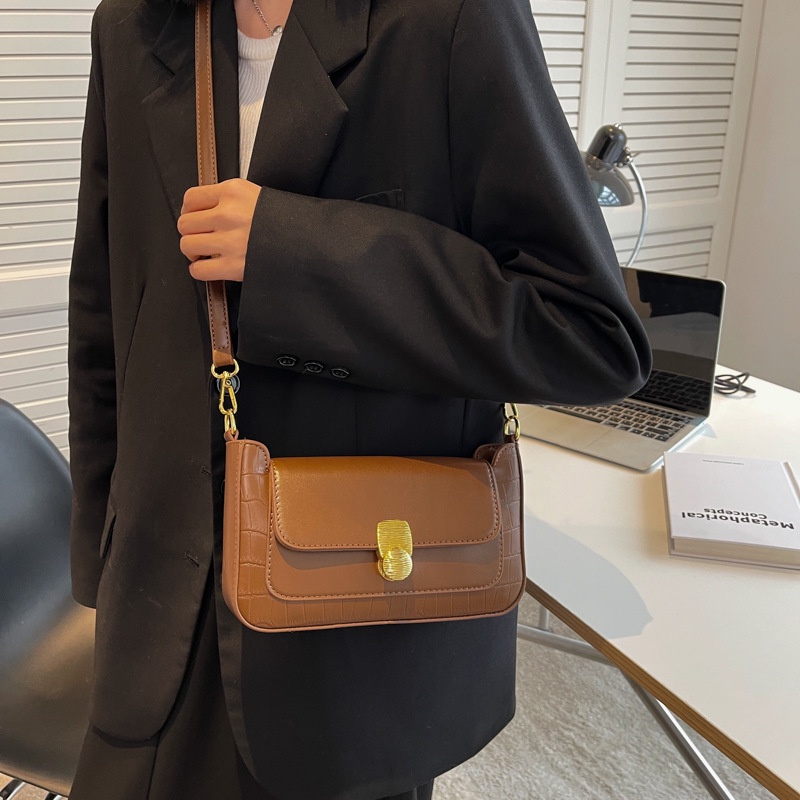 Túi xách đeo 1 vai IELGY hình vuông nhỏ màu sắc tương phản khí chất thời trang chất lượng cao