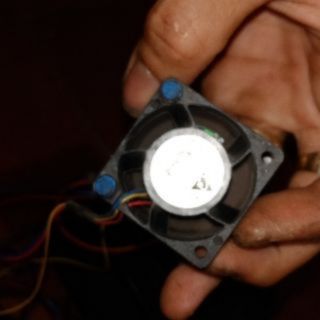 Quạt tản nhiệt 12v siêu mát loai 4cm