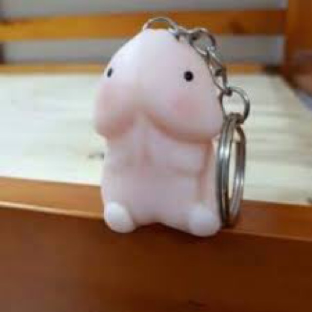 Móc khoá ciu trần