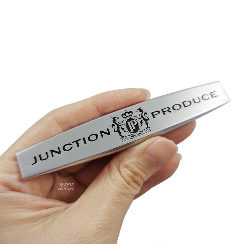 Bộ 2 Miếng Dán Kim Loại JP JP Trang Trí Xe Hơi