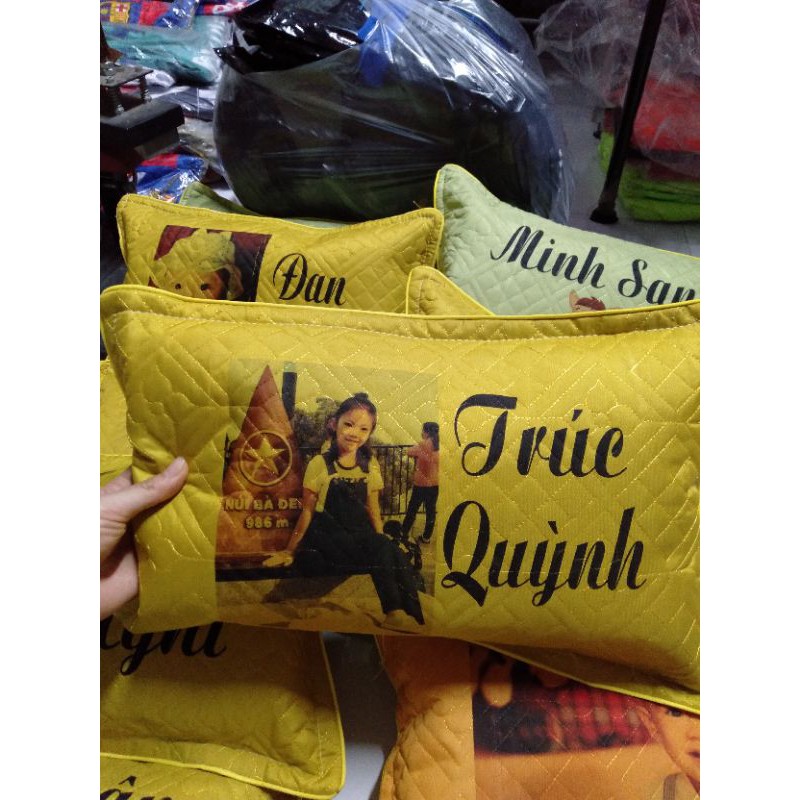 Gối in tên và hình cho bé!có video quay sản phẩm thực tế.