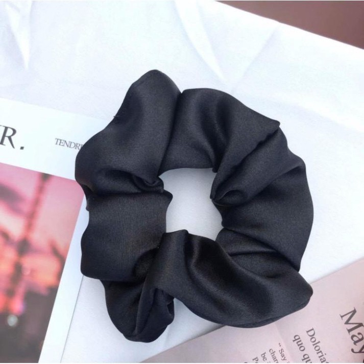 Dây Cột Tóc Vải Scrunchies Lụa Bóng  Hot