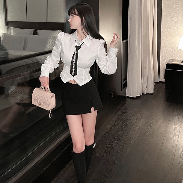 Áo Sơ Mi Trắng Ôm Eo Kín Đáo Thời Trang Cho Nữ