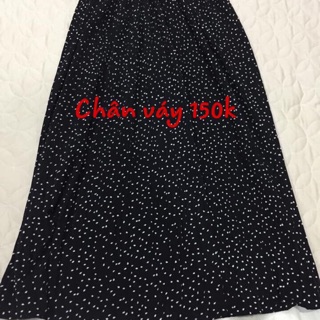 Chân váy chấm bi