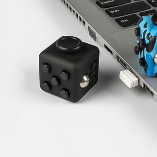 Fidget Cube khối vuông thần kì giảm stress - Muasamhot1208
