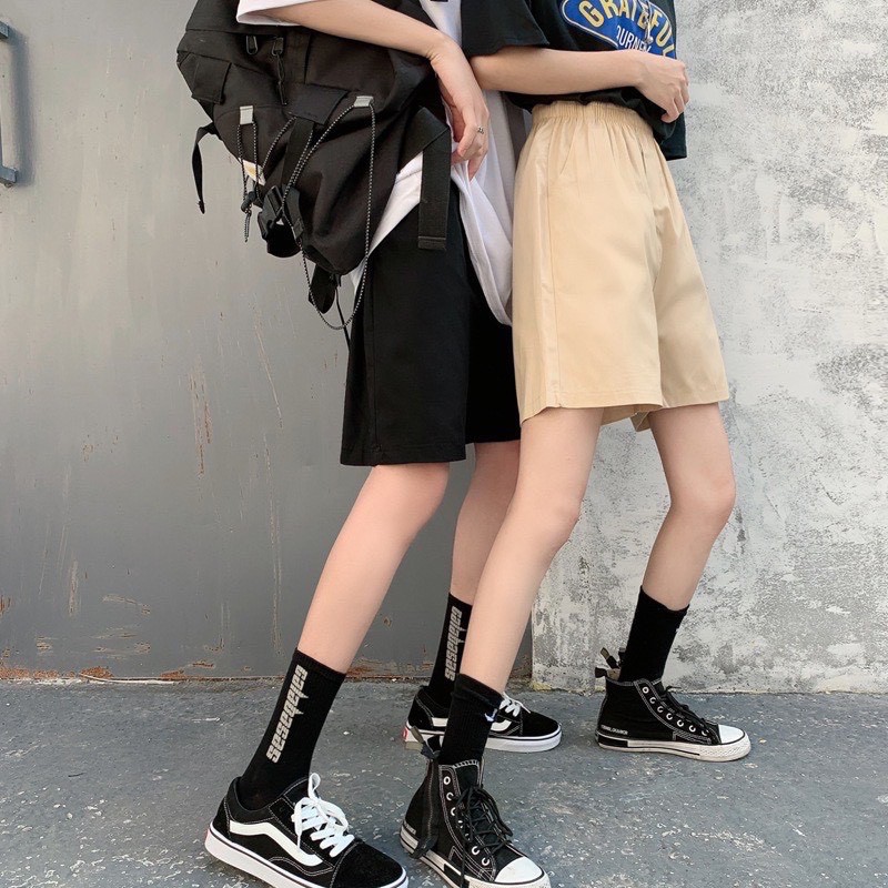 Quần Short Kaki Pants Basic Unisex Nam Nữ - Quần đùi Thun Kaki co dãn màu đen và be trơn ống rộng Ulzzang Hot