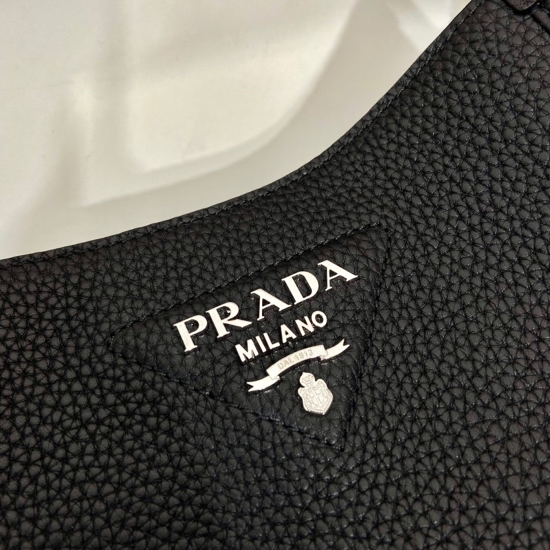 Túi đeo chéo nữ dáng vuông thương hiệu Prada cao cấp da thật dây đeo bản to