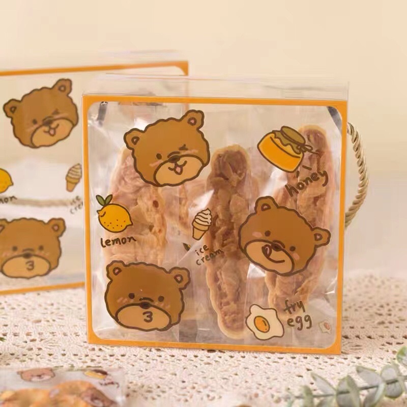 Hộp mica Gấu Brown Thỏ Cony đựng bánh quy, bánh dứa, bánh thuyền