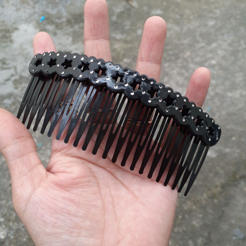 Lược cài nhựa mềm ngôi sao đính hạt