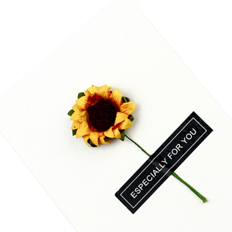 1 Thiệp Chúc Mừng Năm Mới Bằng Giấy Kraft Họa Tiết Hoa Khô Hàn Quốc