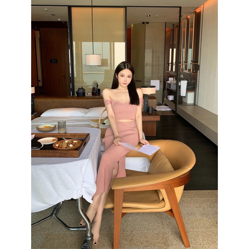 Bộ Áo Dệt Kim Cao Cấp Ôm Eo + Chân Váy Ngắn Màu Hồng Thuần Khiết Thời Trang Mùa Hè Cao Cấp Dành Cho Bạn Nữ