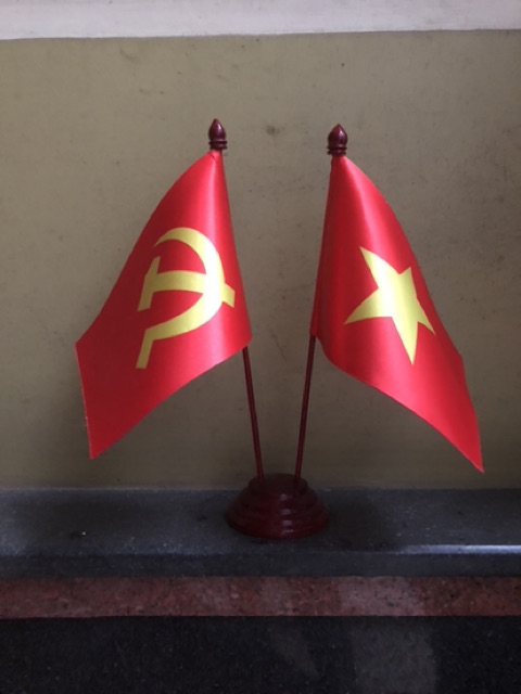 Cờ để bàn Việt Nam - Đảng đế mini thấp cao 32cm