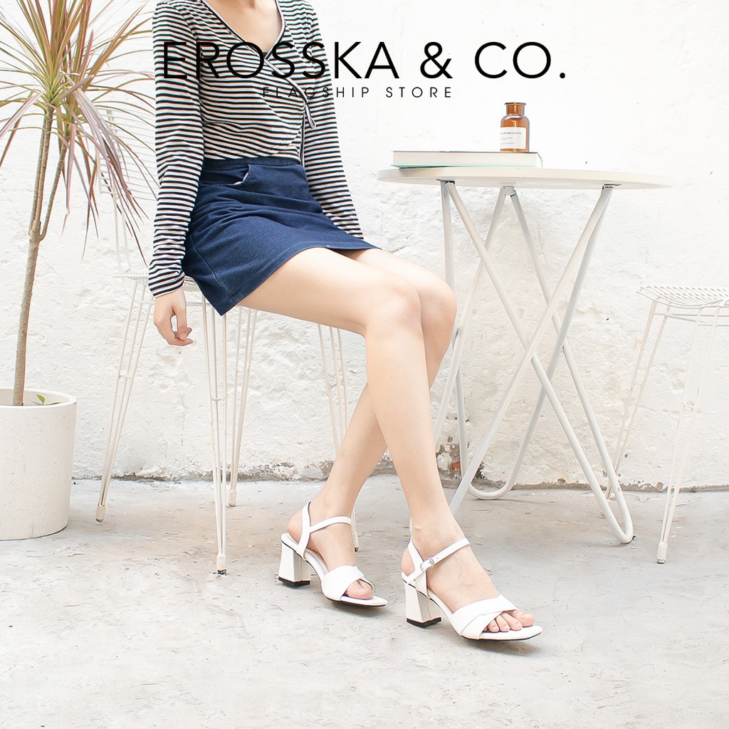 Giày sandal cao gót thời trang mũi vuông quai ngang bắt chéo thương hiệu Erosska cao 7cm - EB020