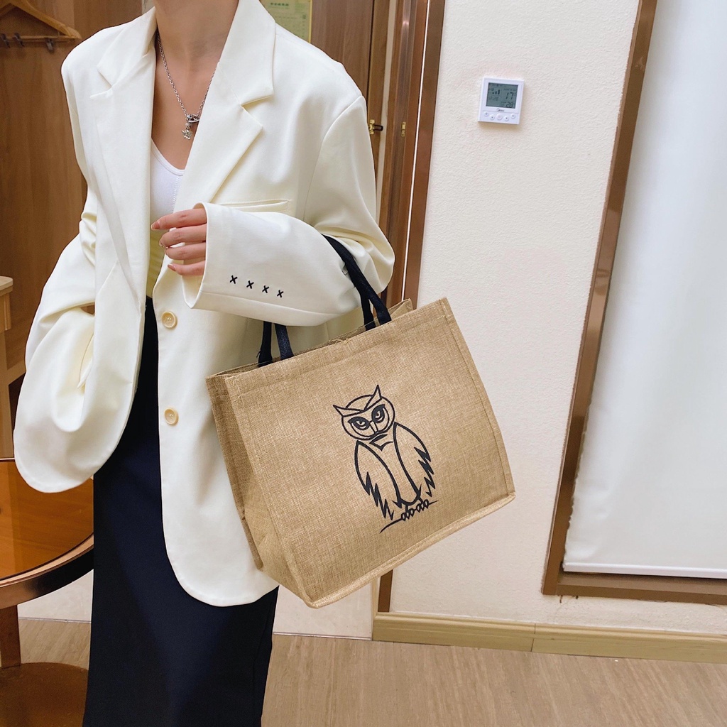 Túi cói họa tiết cú dễ thương phong cách đi biển