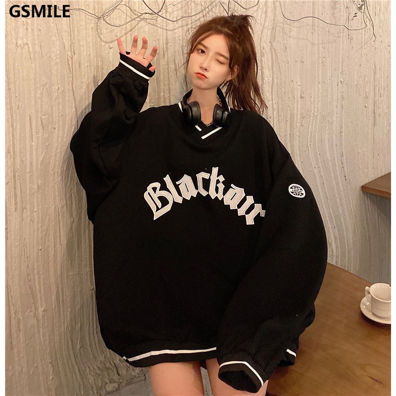 Áo Sweater Thêu Bảng Chữ Cái Blackair Cổ V