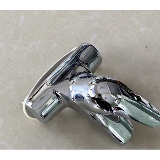 Vòi chậu rửa lavabo nóng lạnh 2 chân