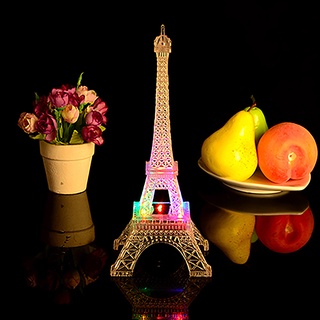 Đèn ngủ hình tháp Eiffel độc đáo thời trang