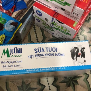 Thùng 12 Vỉ Sữa Tươi Mộc Châu (48 hộp x 180ml)
