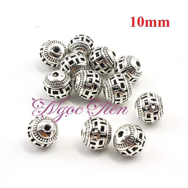 Charm cầu hoa văn