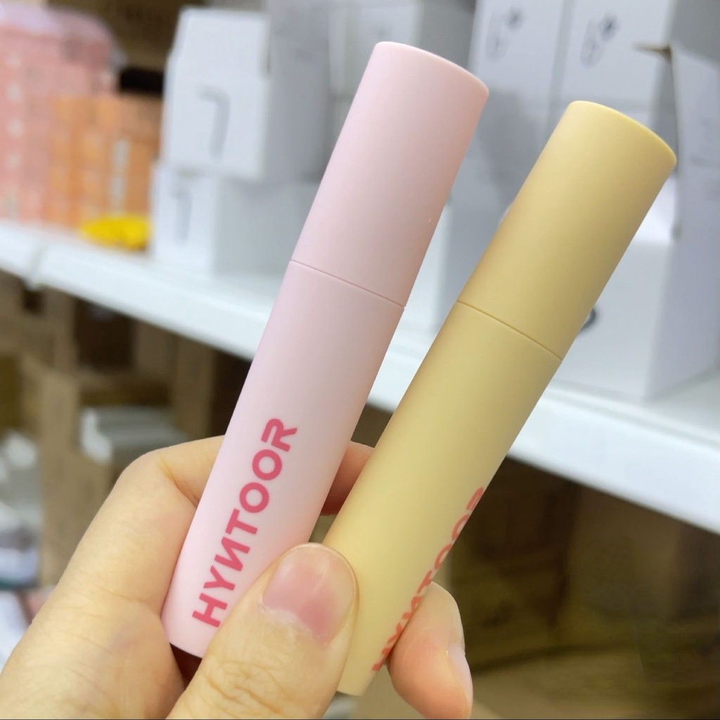 HYNTOOR Son Môi Nhung Lì Màu Đen Thiết Kế Vỏ Hình Thỏ Xinh Xắn