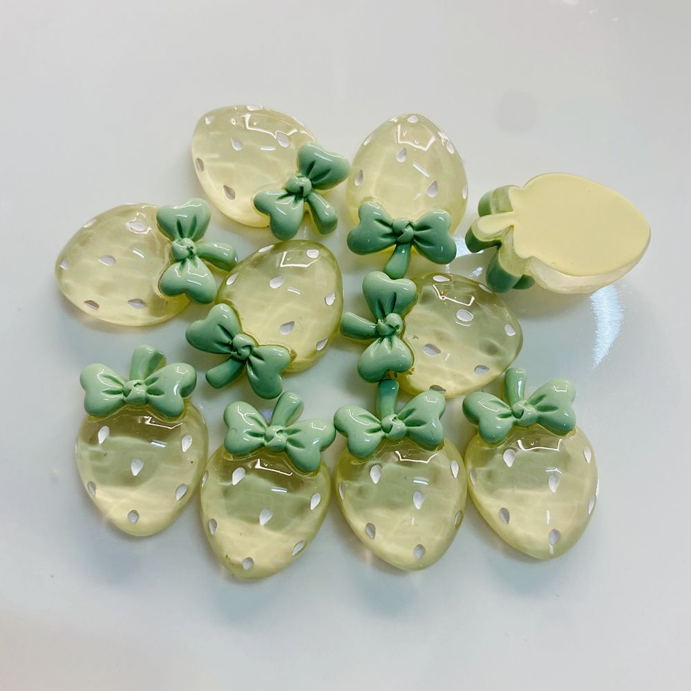 Set 10 Miếng Dán Kẹp Tóc/Dây Cột Tóc Bằng Resin Trong Suốt Hình Trái Dâu DIY