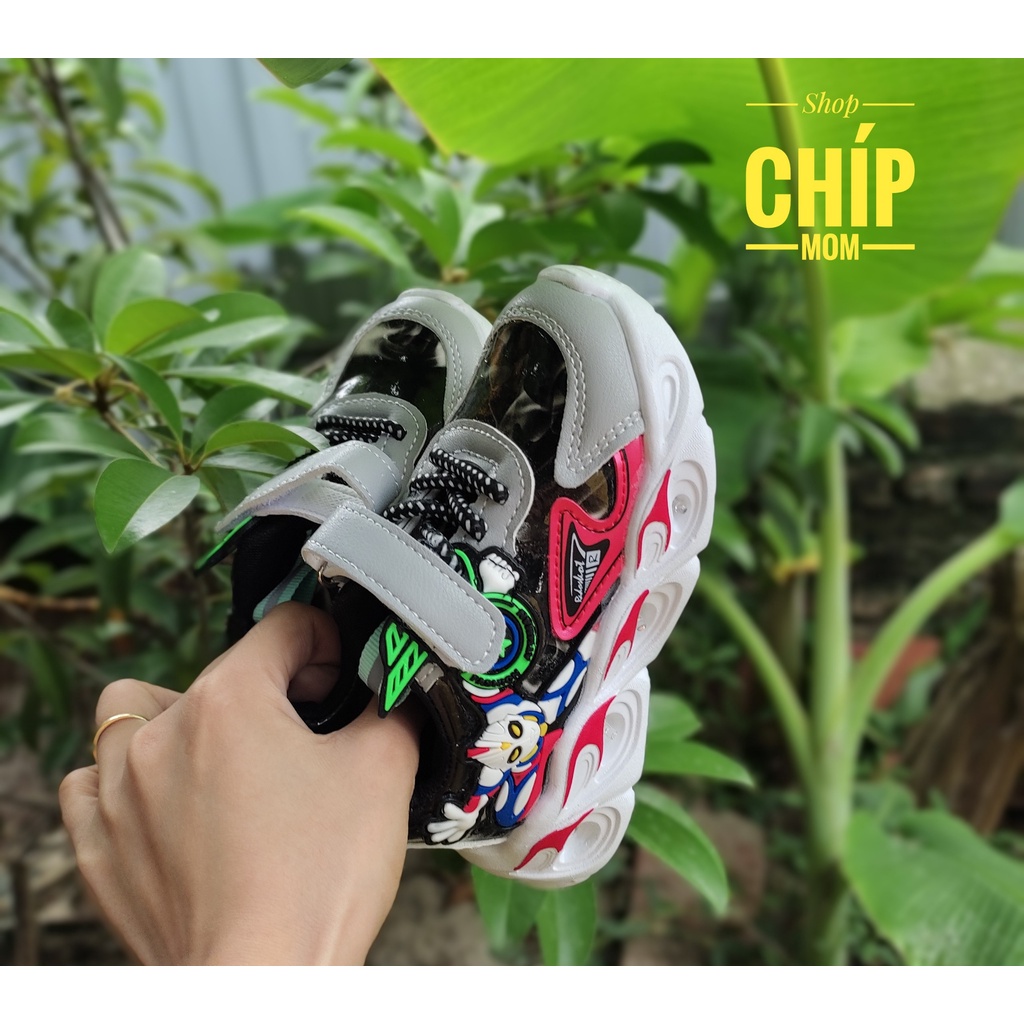 giày thể thao bé trai siêu nhân da bóng mềm có quai dán tùy chỉnh đèn led ngoài nhấp nháy  siêu nhẹ QCCC full hộp A58
