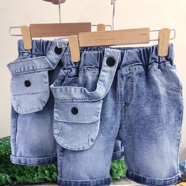 Quần jean bé trai