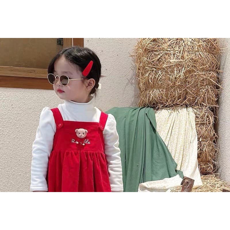 Váy yếm nhung gấu cho bé