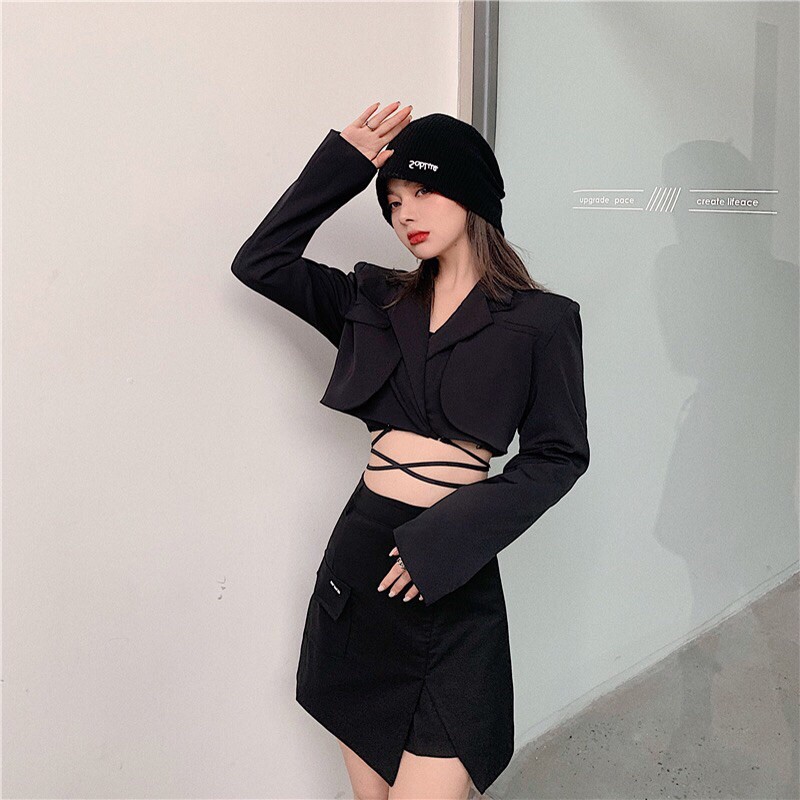 ÁO CROPTOP BLAZER 🎀 PHỐI QUẦN LỬNG ỐNG SUÔNG 🎀 THỜI TRANG THANH LỊCH | BigBuy360 - bigbuy360.vn