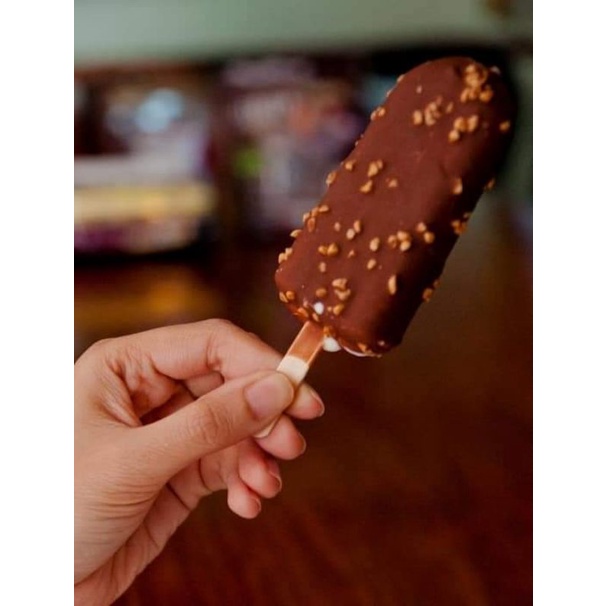 KEM SOCOLA 2 LỚP ENCHO BAR BINGGRAE HÀN QUỐC