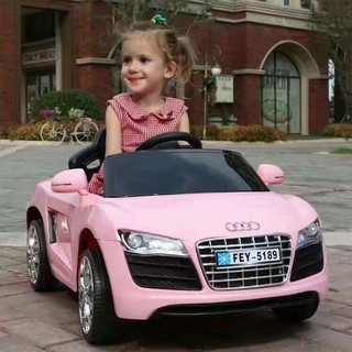 Ô tô điện Audi cho bé